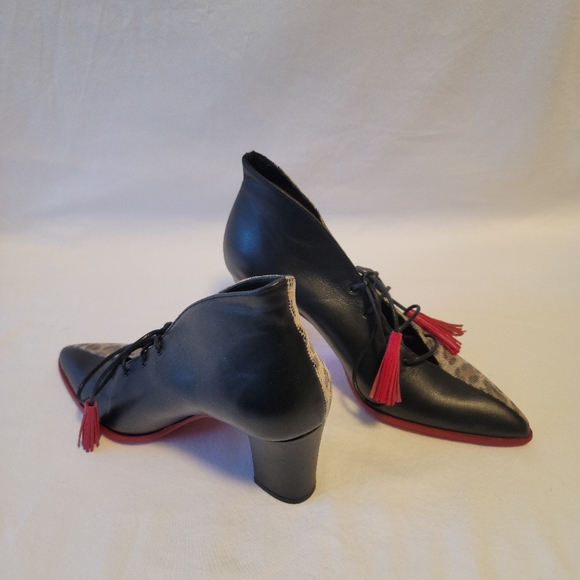 Babouras - Picture 2 of 4